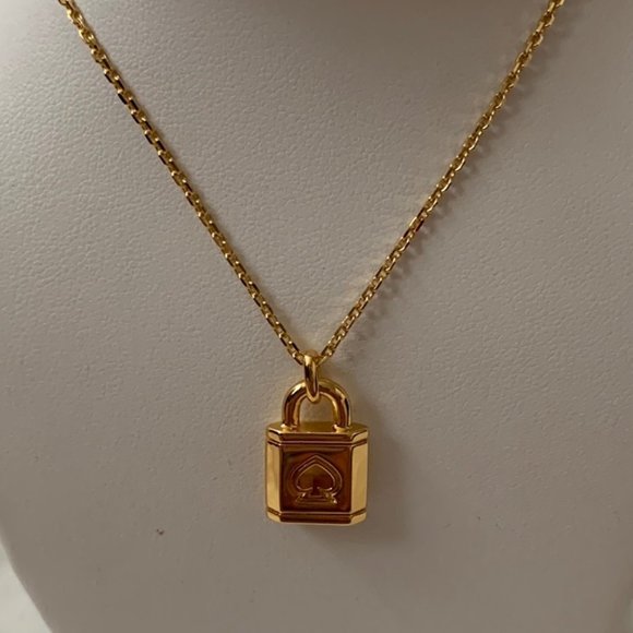 KATE SPADE Lock & Spade Mini Pendant Necklace in Gold